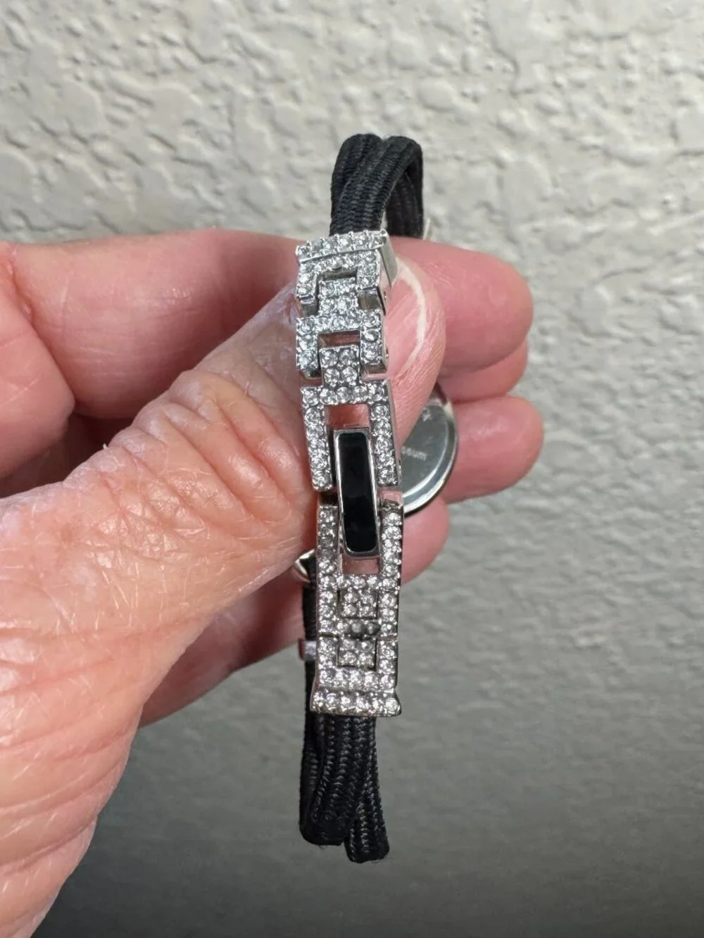 MMA Art Deco Watch Metropolitan Museum of Art Round w/ Crystals